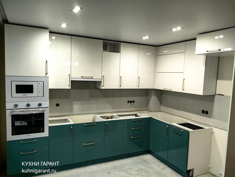 кухня МДФ-пленка "Мира"