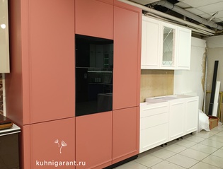 кухня Кухня Охра эмаль с молдингом