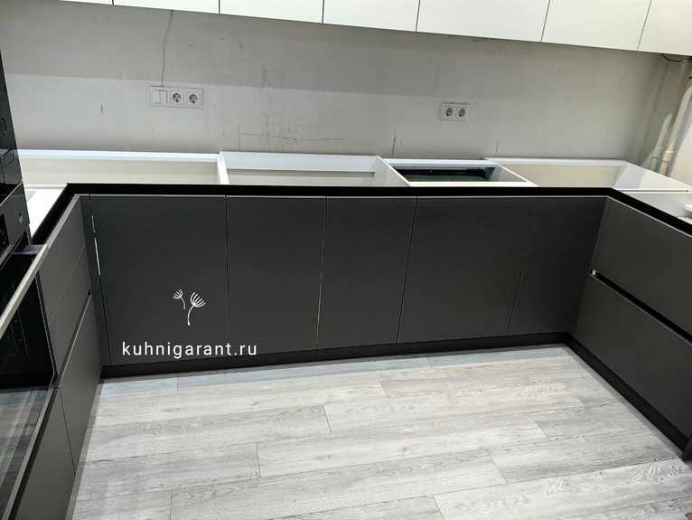 кухня Кухня двухсторонний немецкий пластик